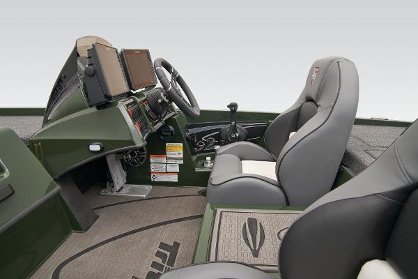 2026 Triton 20XP Patriot - 41
