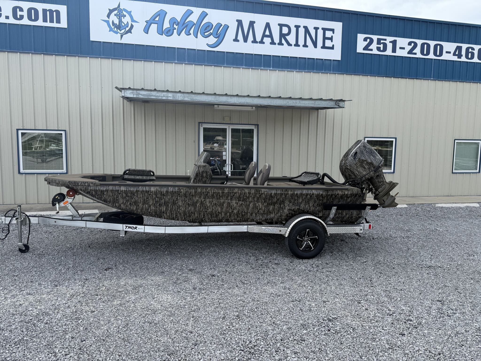 2026 Thor Lake Hammer 1900 SC 140HP
