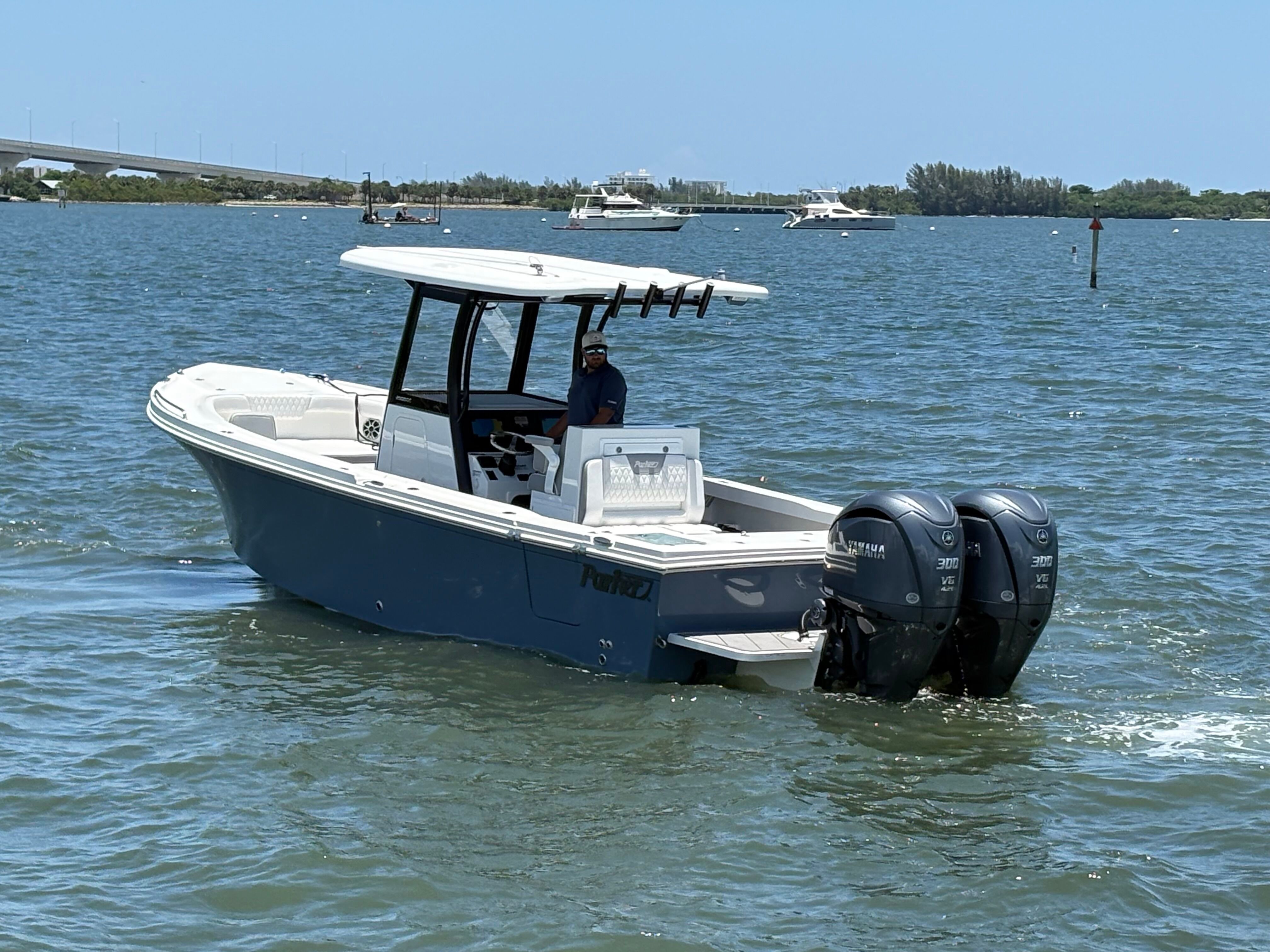 2025 PARKER 2900 CC - Image 7