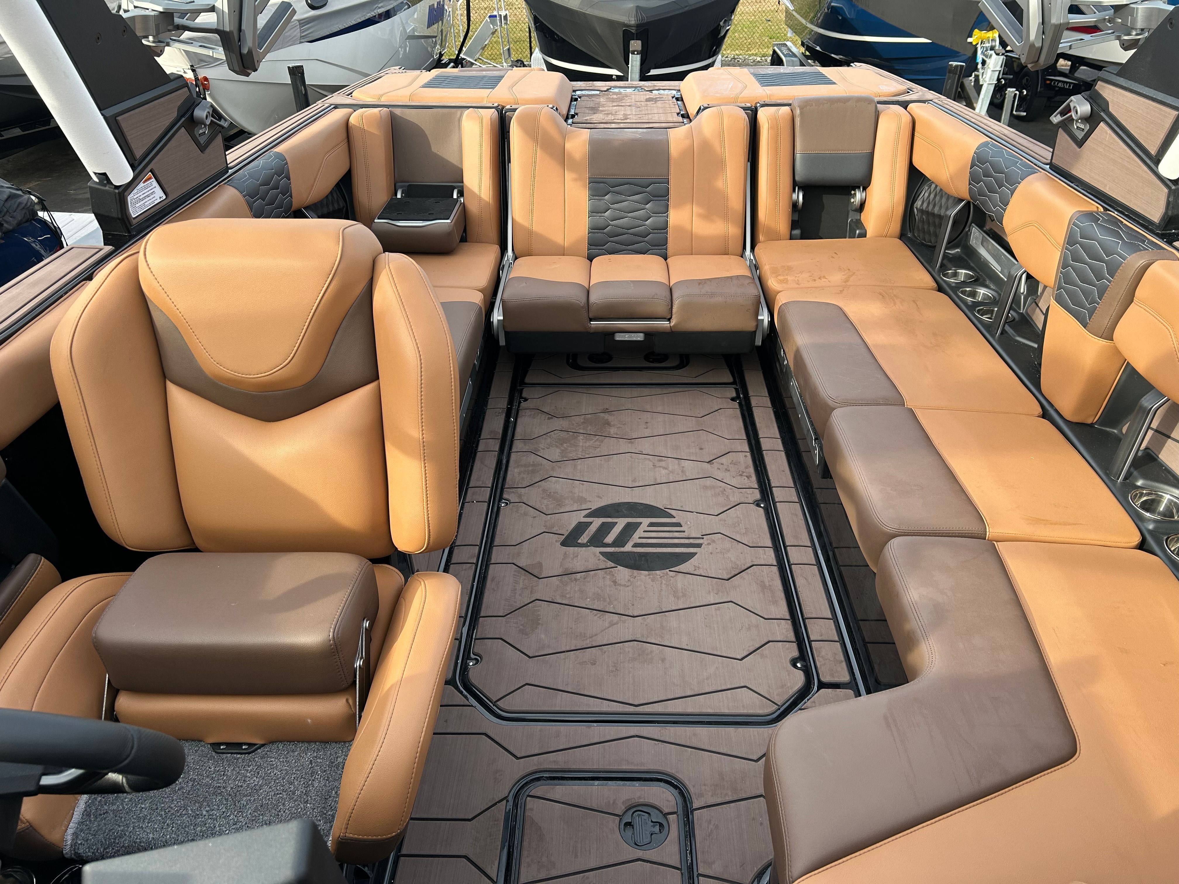 2026 MALIBU 24 MXZ - Image 18
