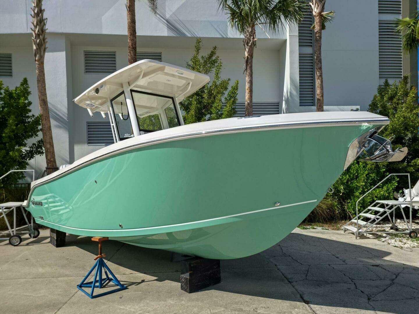 2026 Sailfish 252 CC - Image 2