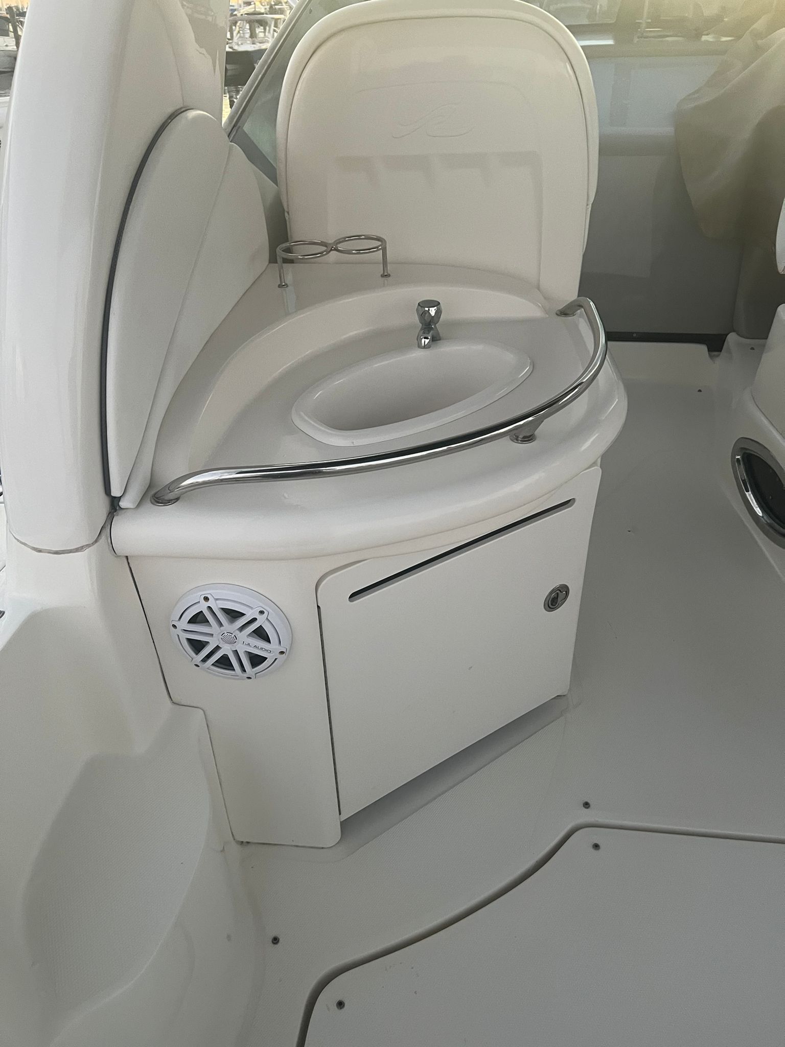 2006 Sea Ray 340 Sundancer - 25