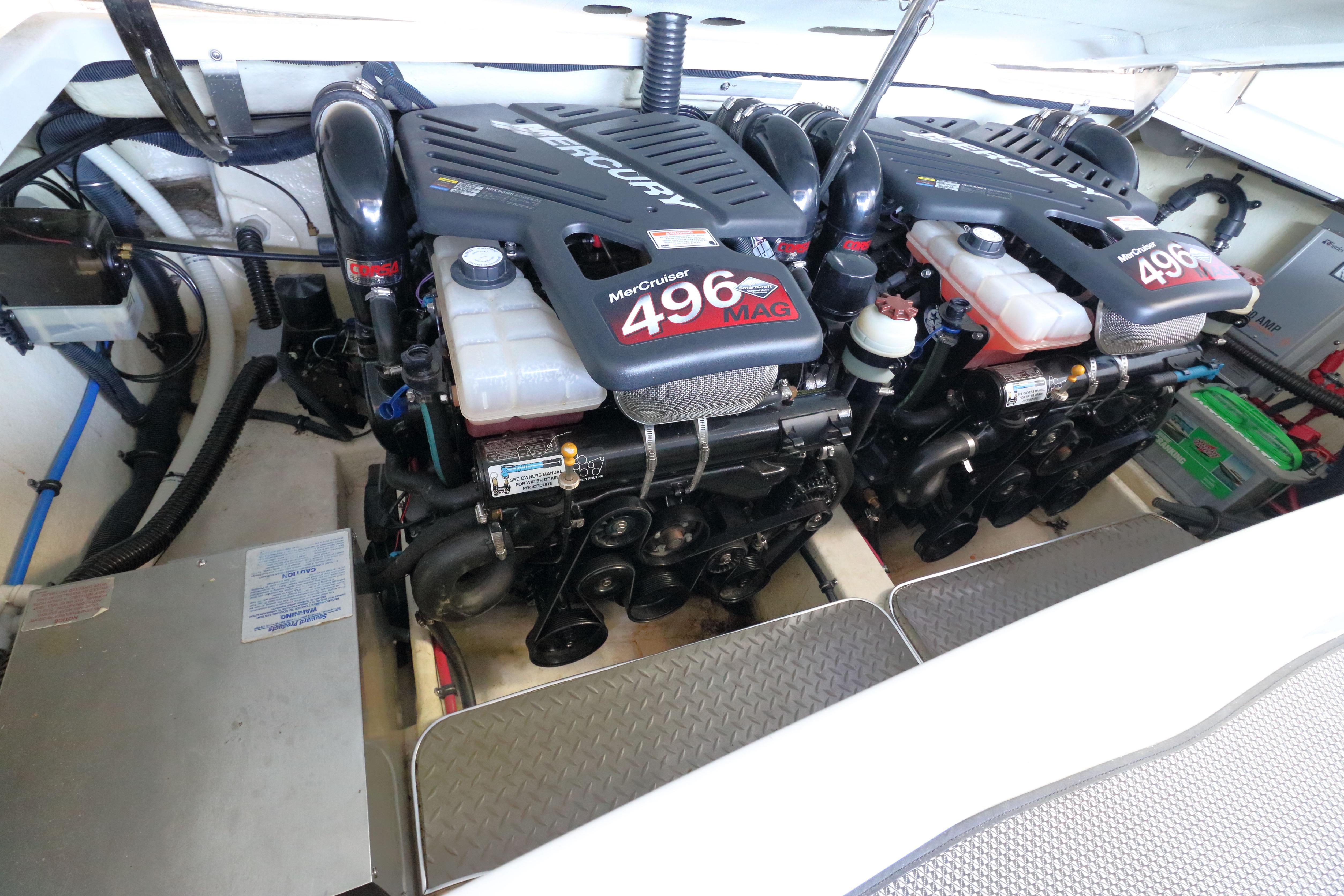 Twin MerCruiser 496 MAG engines in a 2006 Formula 330 Sun Sport boat.