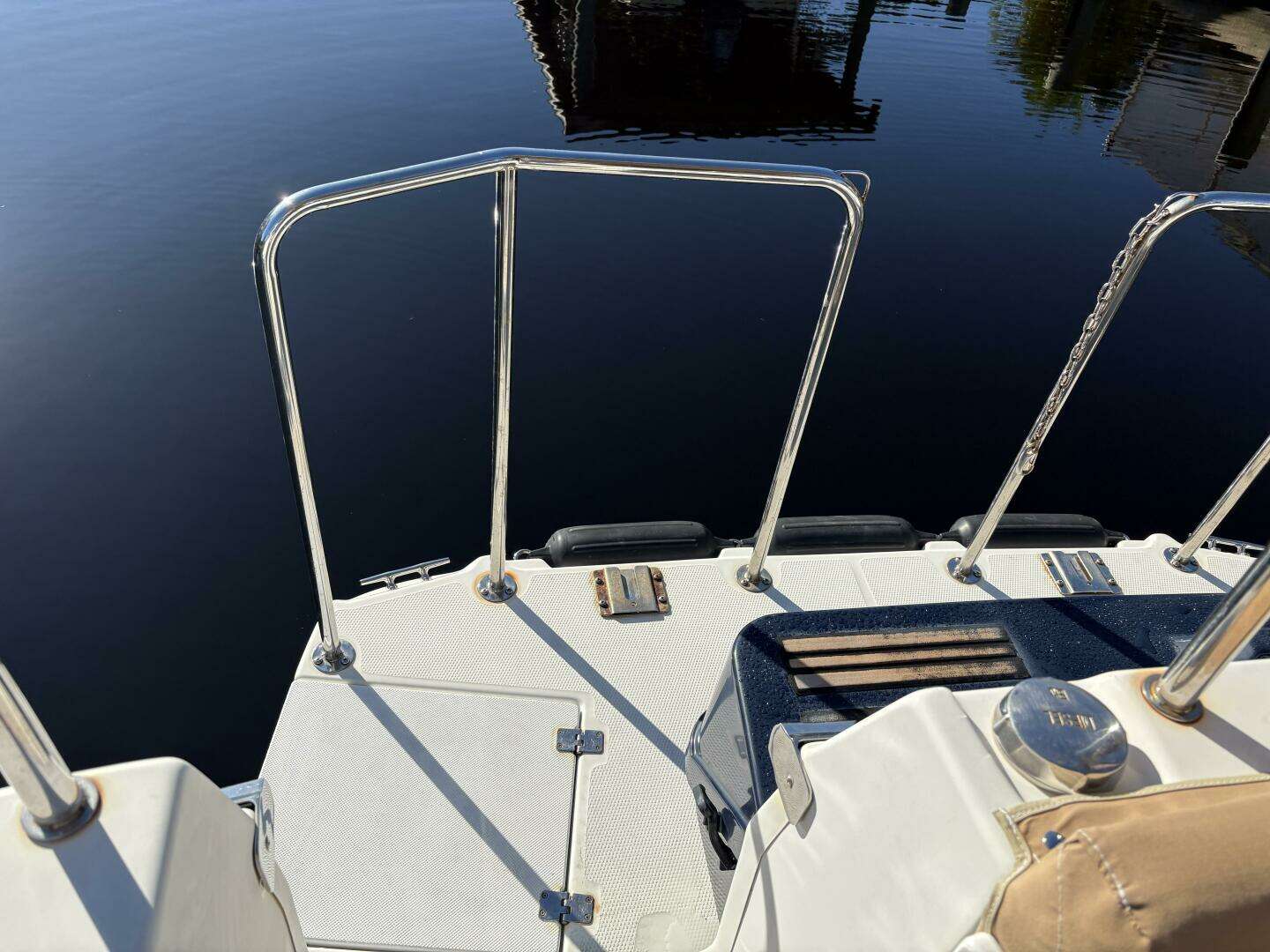 2014 Ranger Tugs R-27 - Image 11
