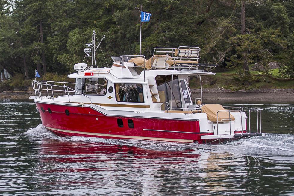 2026 Ranger Tugs R-29 CB