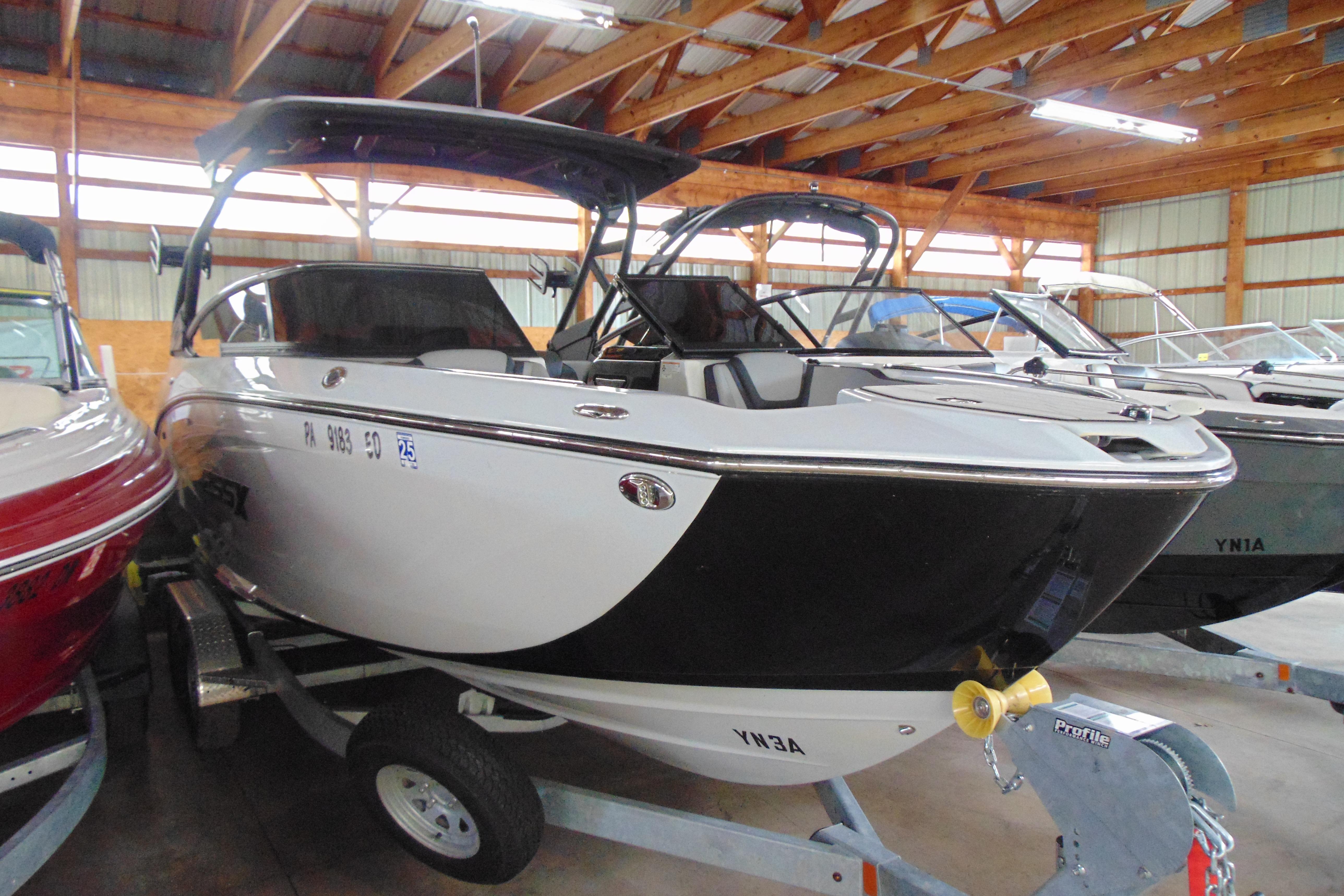 2024 Yamaha Boats 255XD