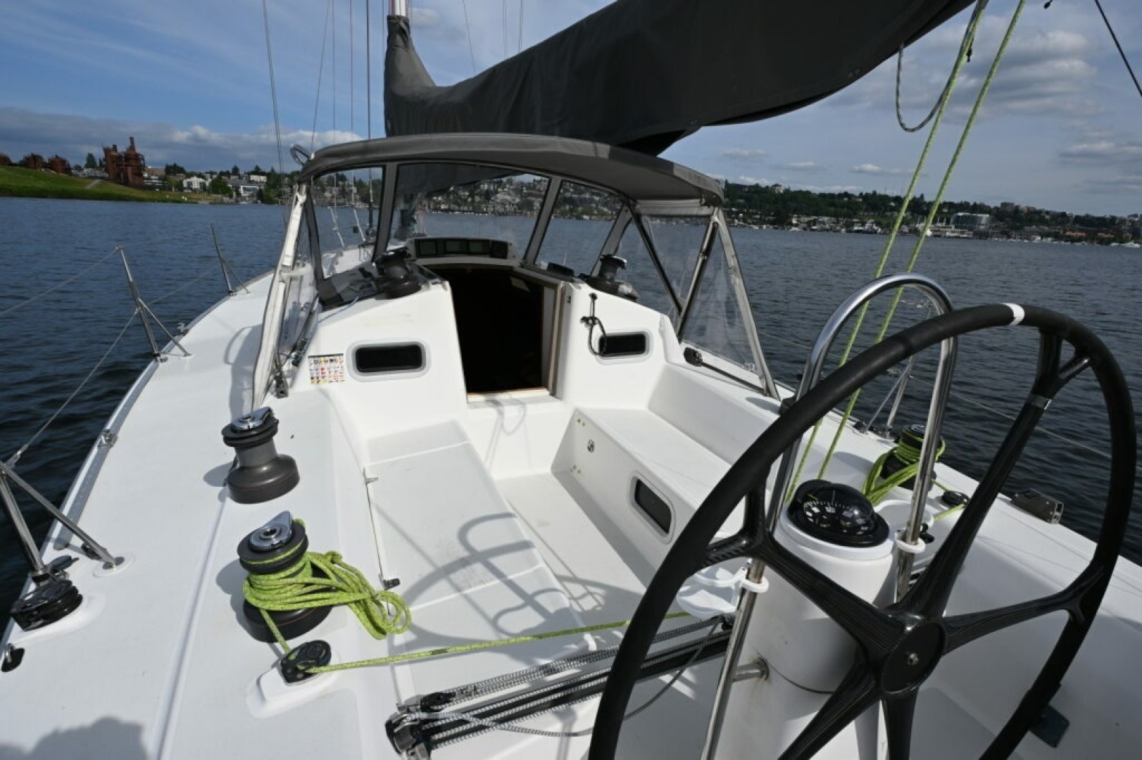 1998 J Boats J/120 - Image 23