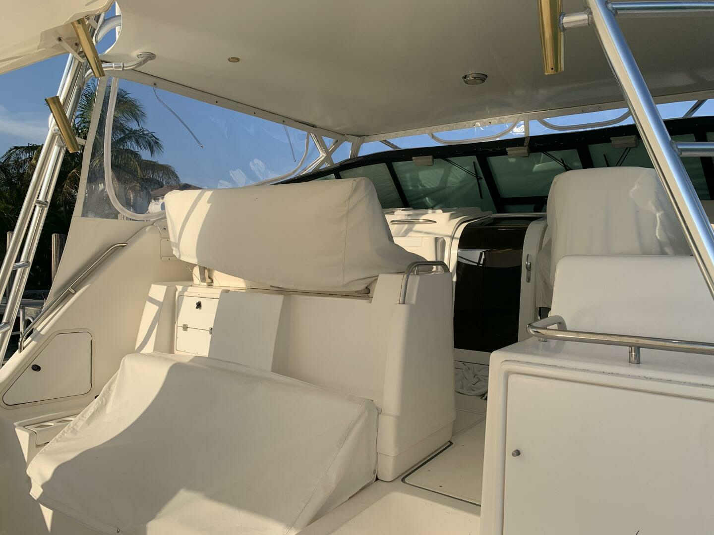 1999 Tiara Yachts 43 Open - Image 8