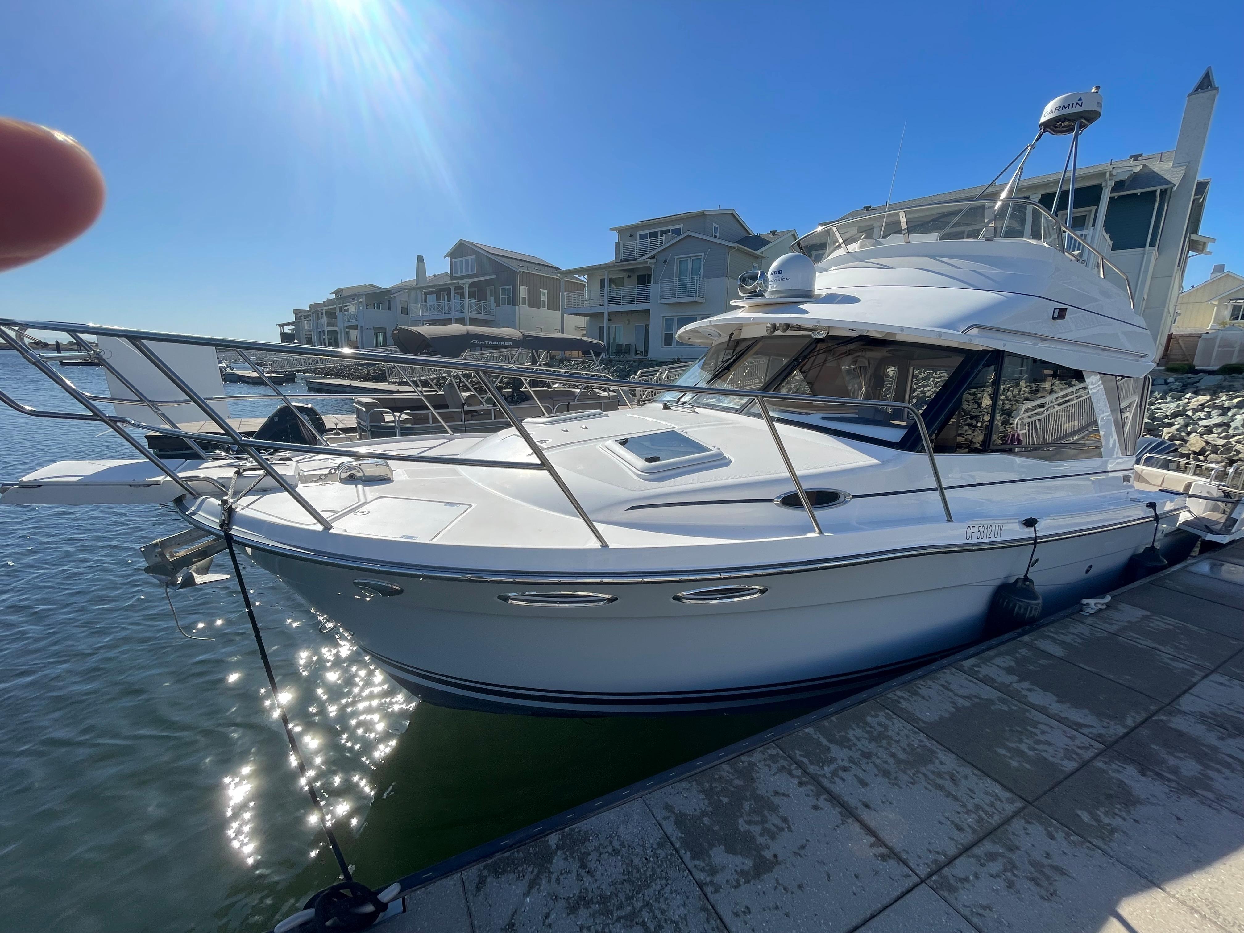 2022 Cutwater Flybridge
