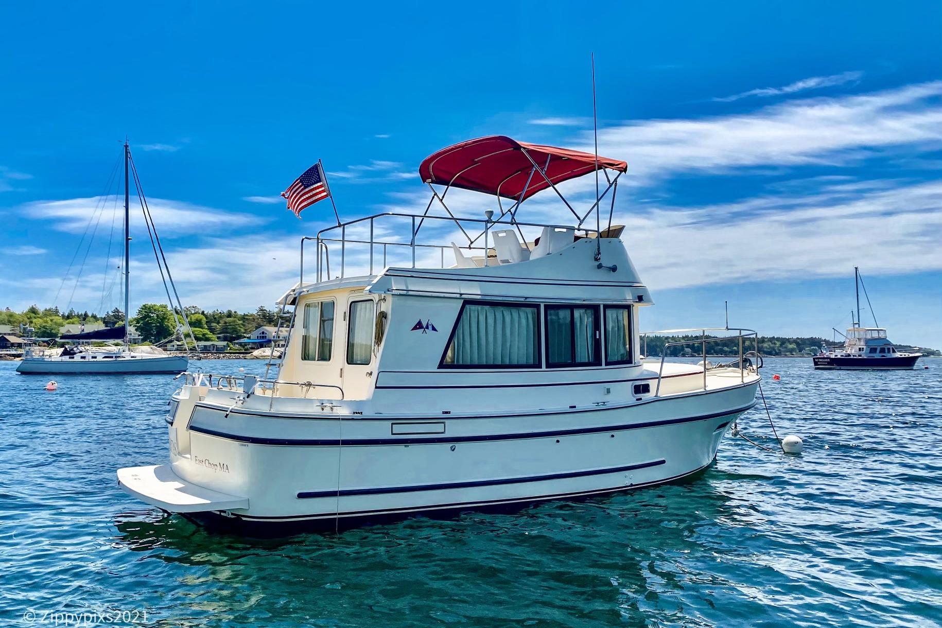 1999 Camano Trawler