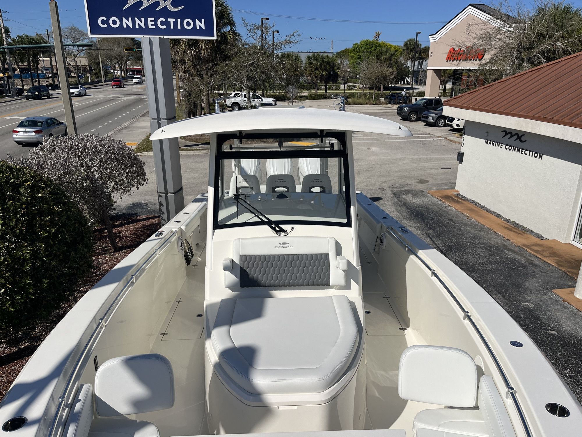 2026 Cobia 350 Center Console - 31