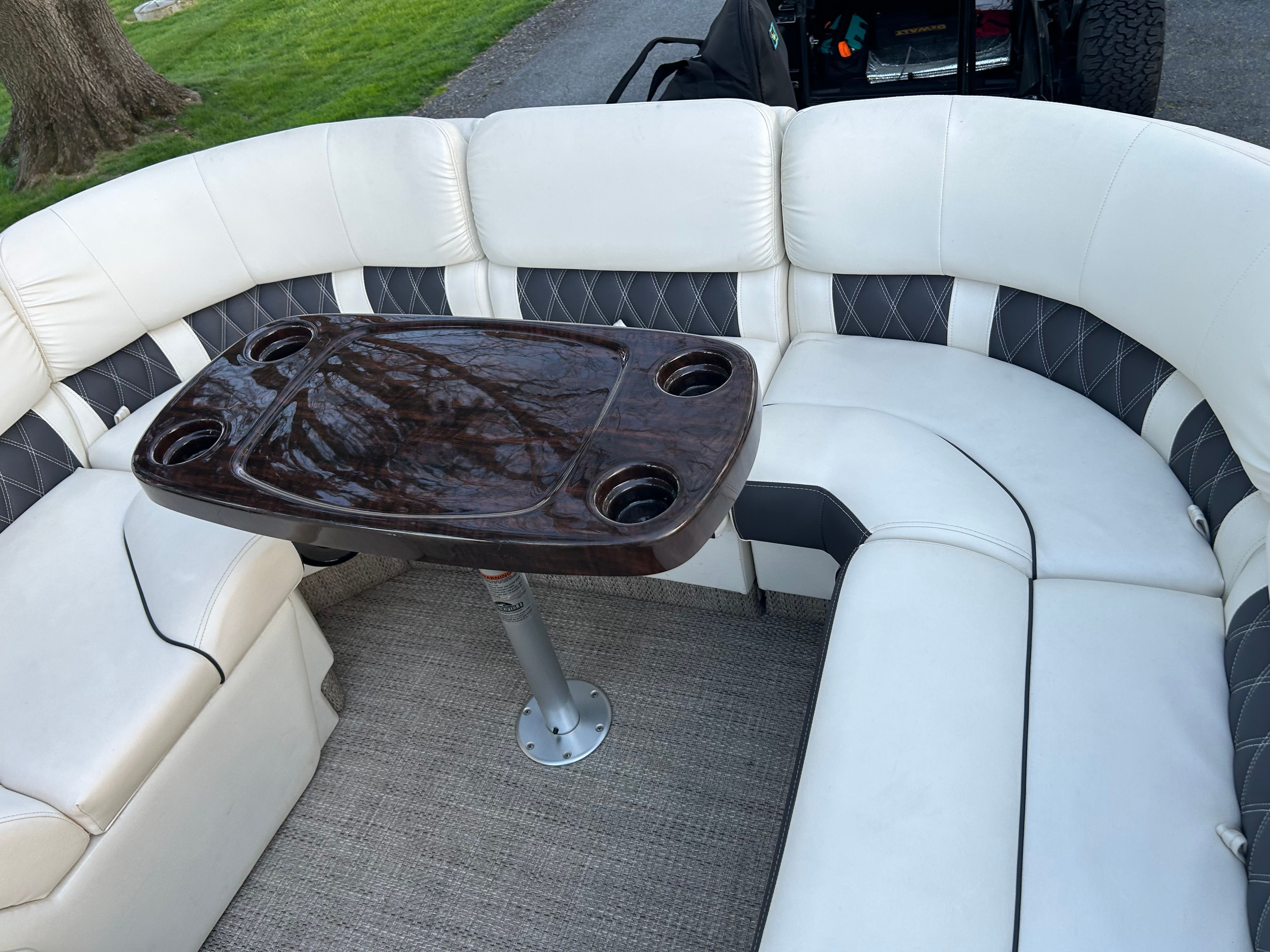 2017 Bennington 25 QX - 42