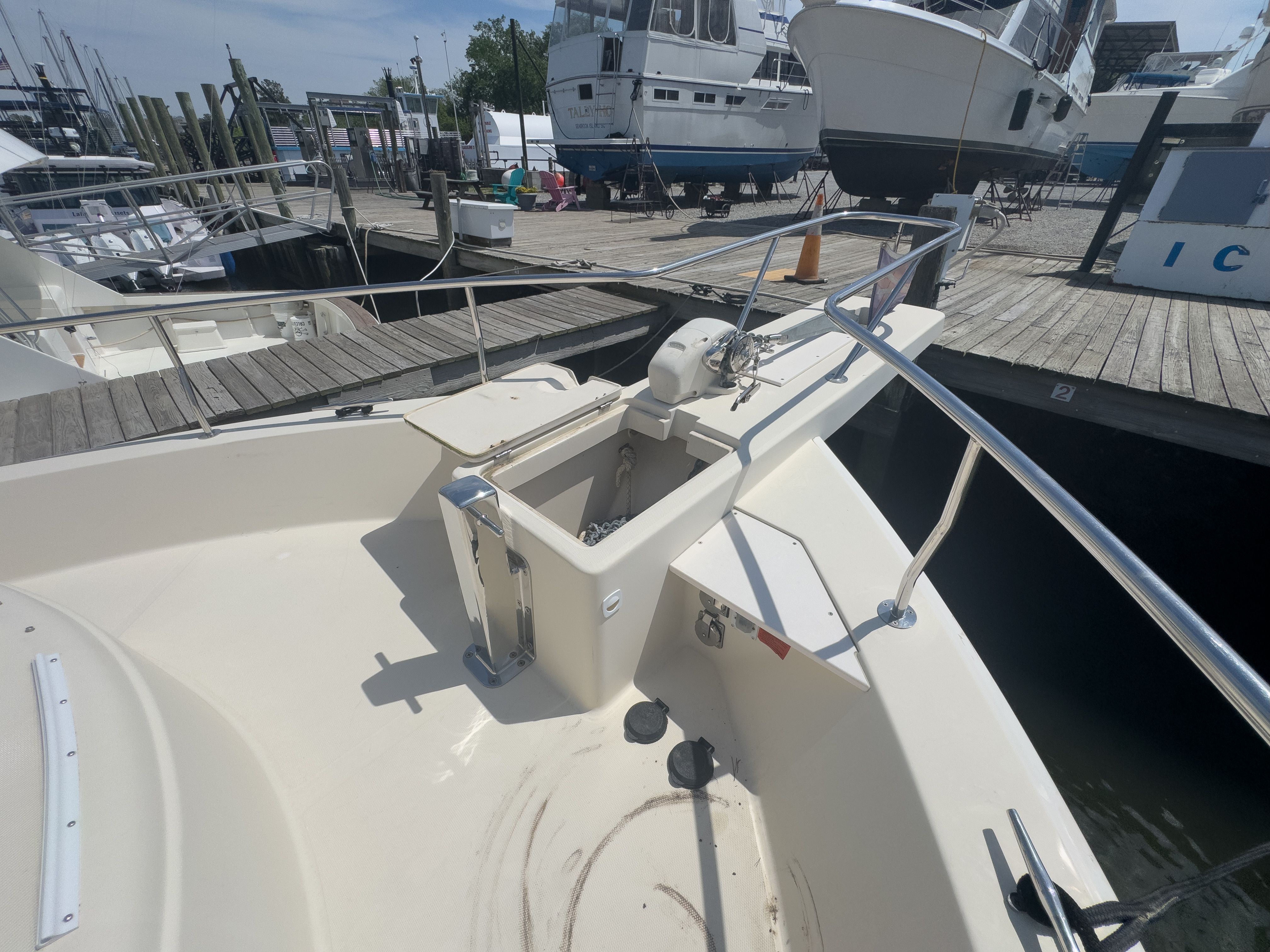 2006 Mainship 43 Trawler - 46