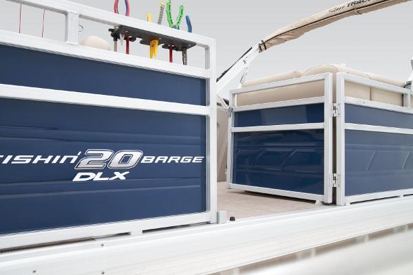 Manufacturer Provided Image: Sun Tracker Fishin' Barge 20 DLX