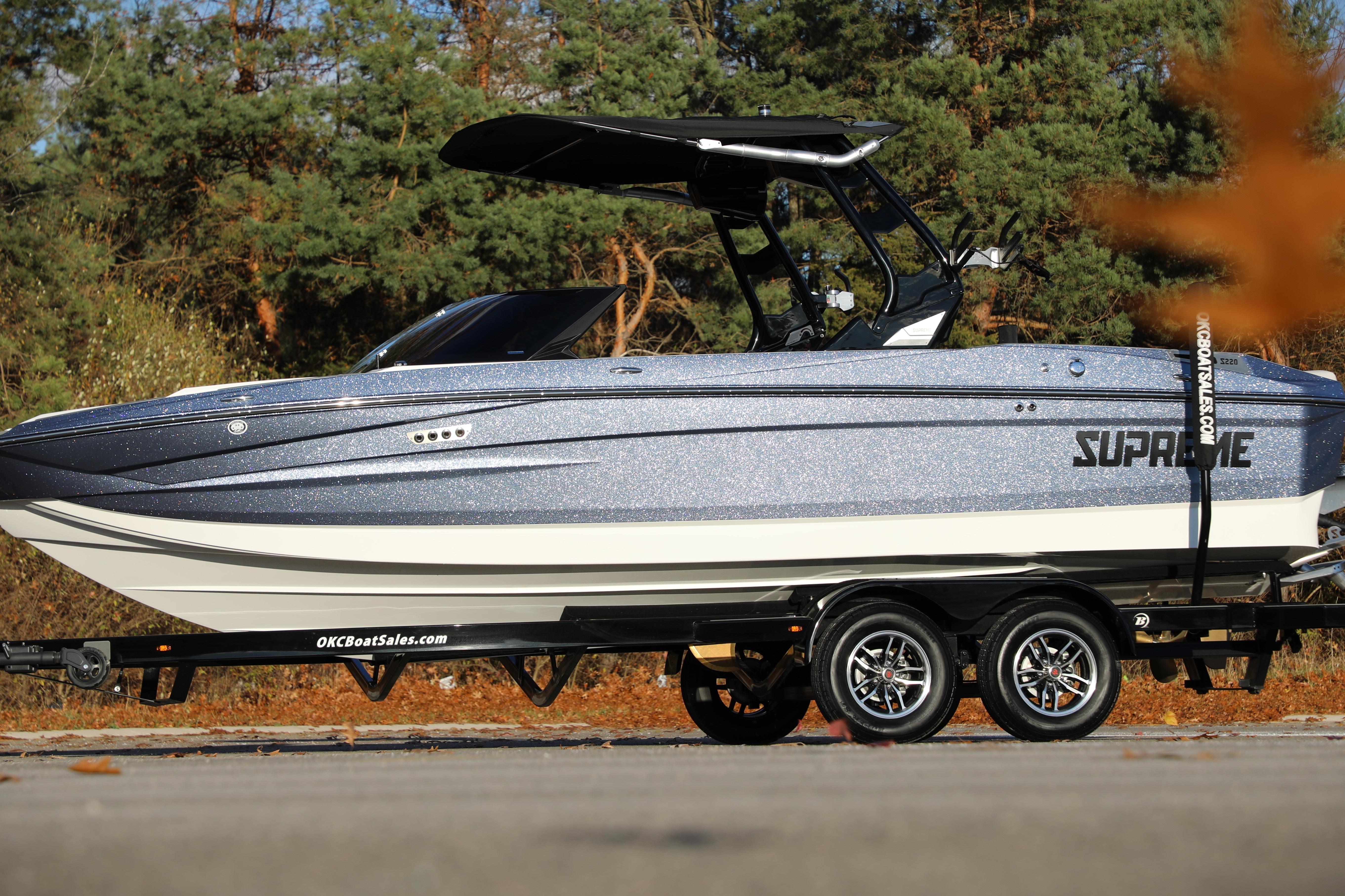 2026 Supreme S220