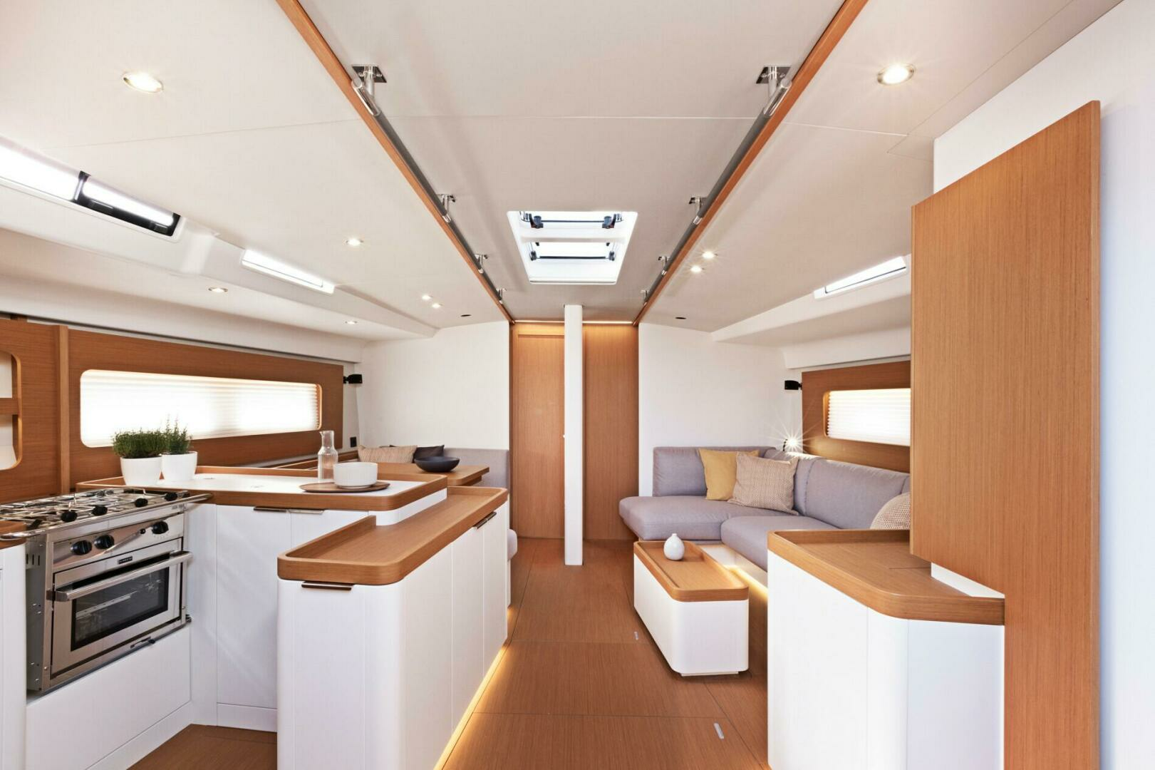 2025 Beneteau First Yacht 53 - Image 20