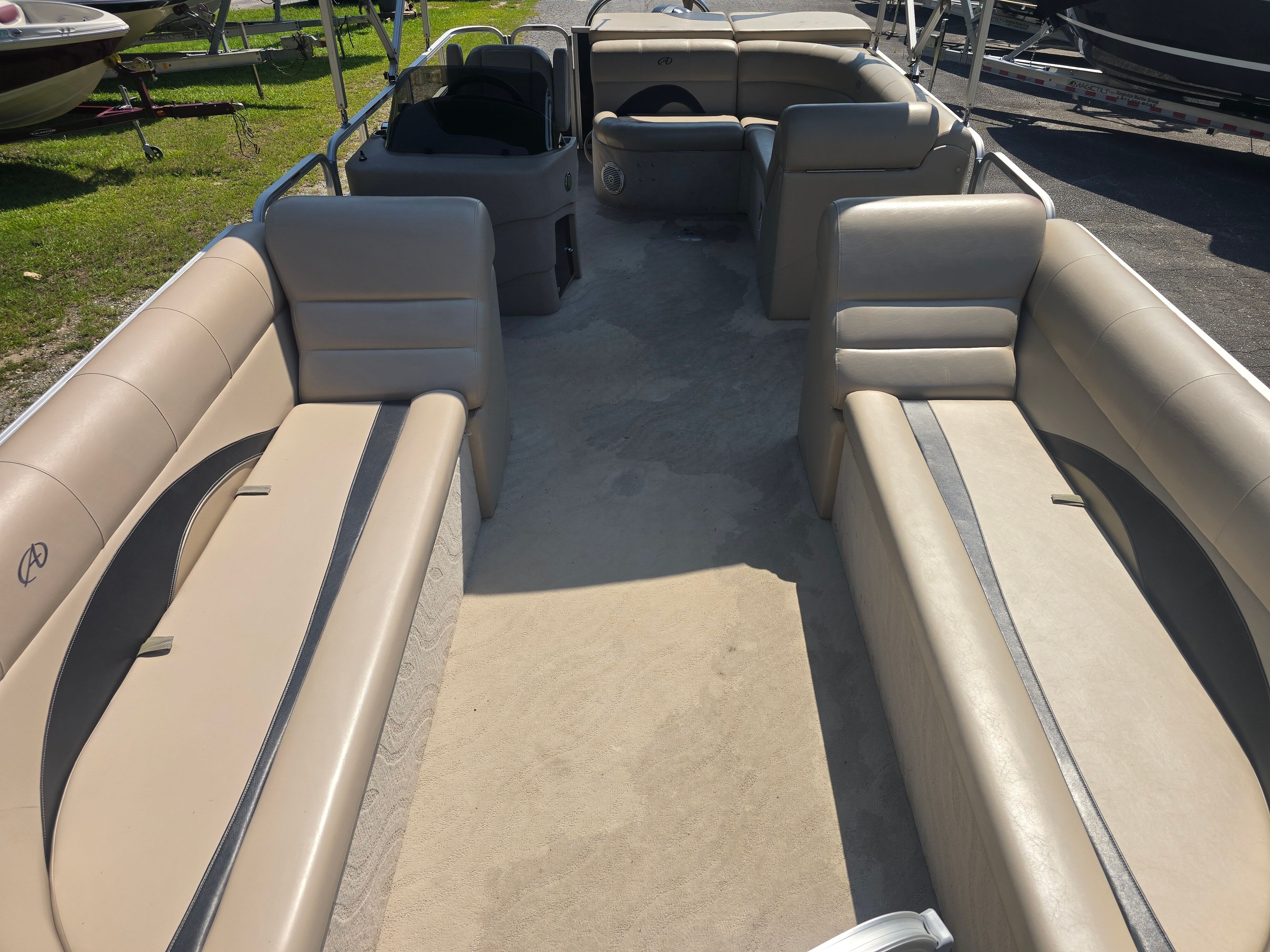 2012 AVALON CAT 2285 - Image 9