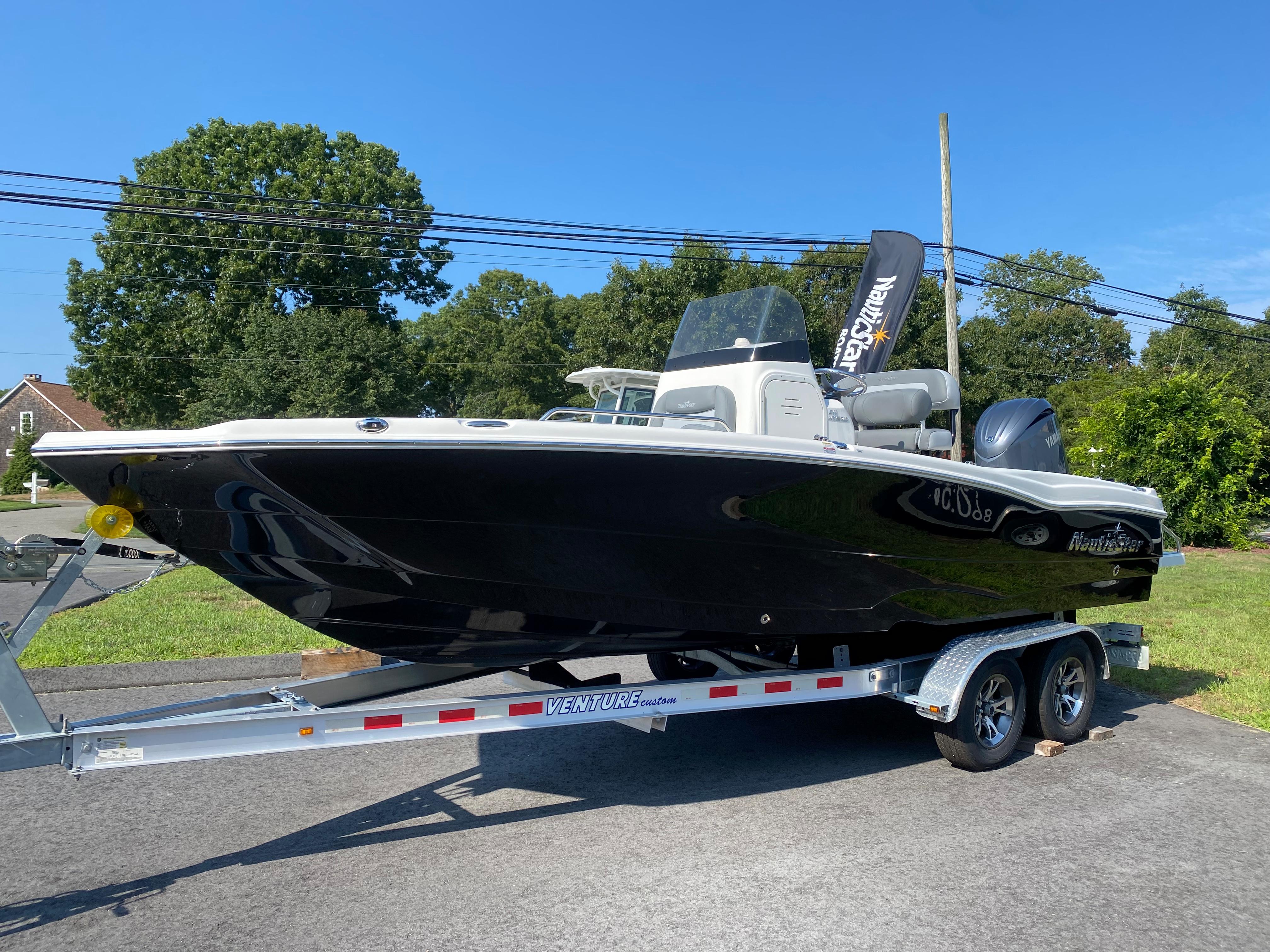 2024 NauticStar 211 Hybrid