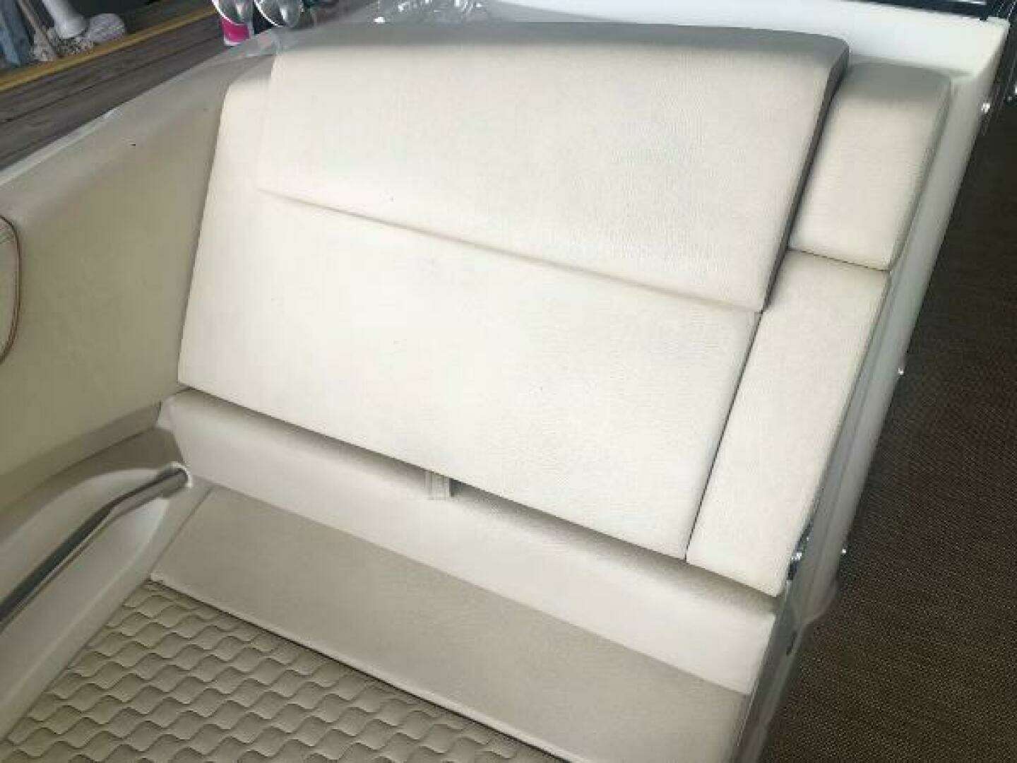 2020 Chris-Craft Launch 31 GT - Image 66