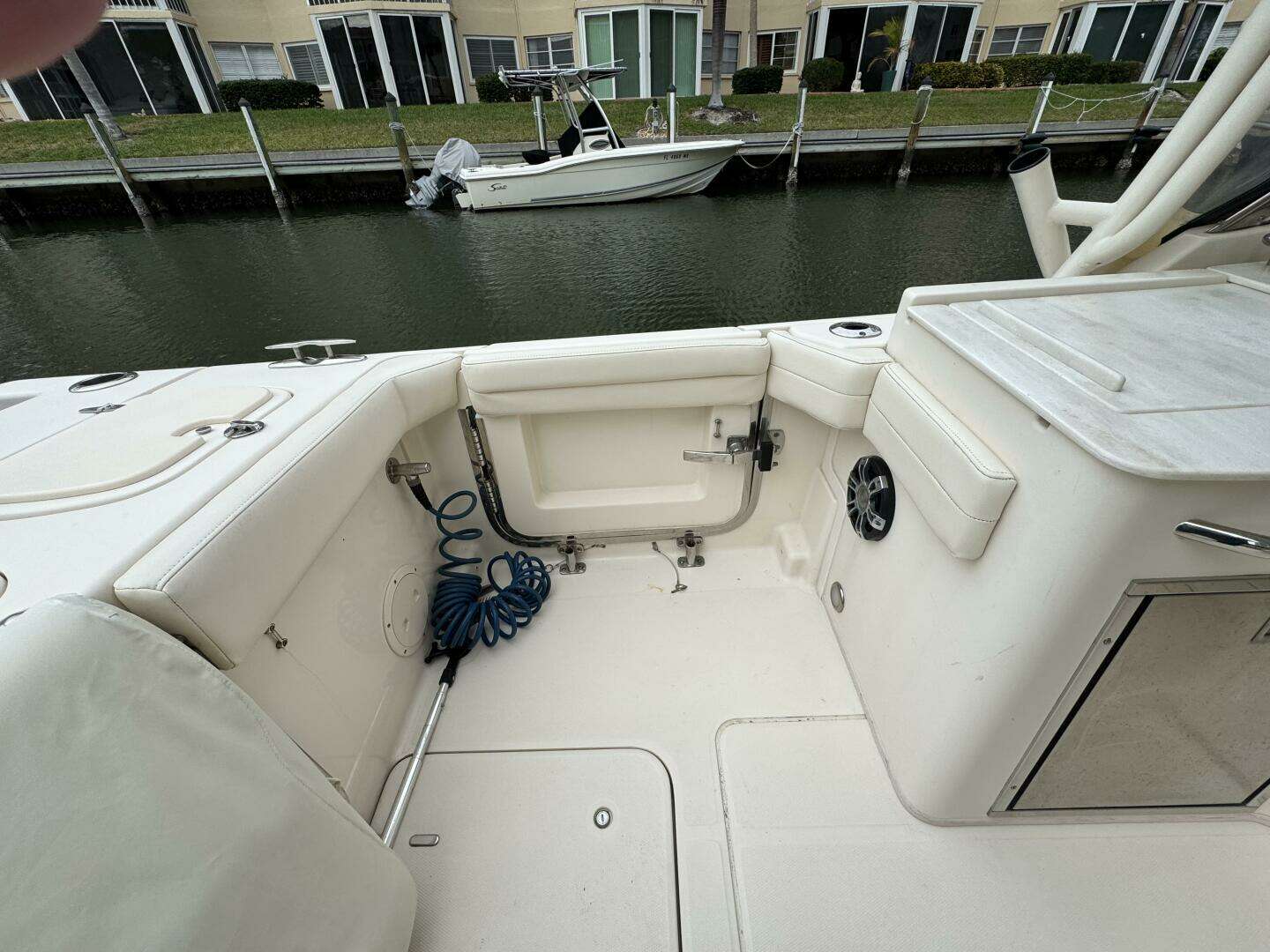 2021 Grady-White Freedom 285 - Image 34