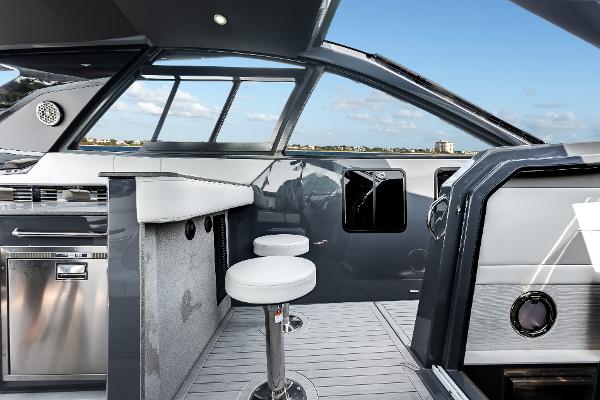 2023 Cruisers Yachts 42 GLS OB - 19