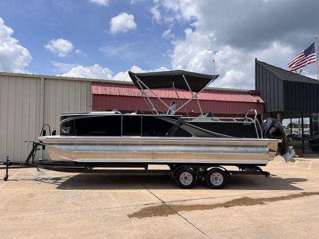 2025 Avalon LSZ Versatile Rear Bench 23 FT - 5