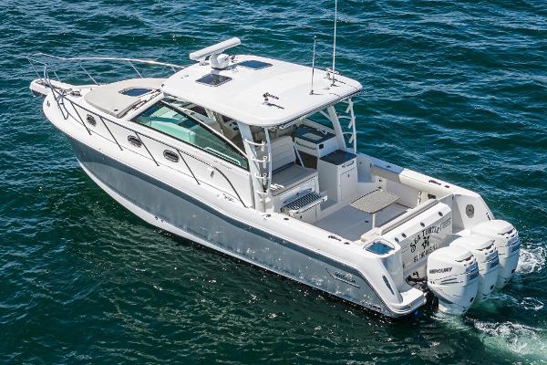 2020 Boston Whaler 345 Conquest - 67