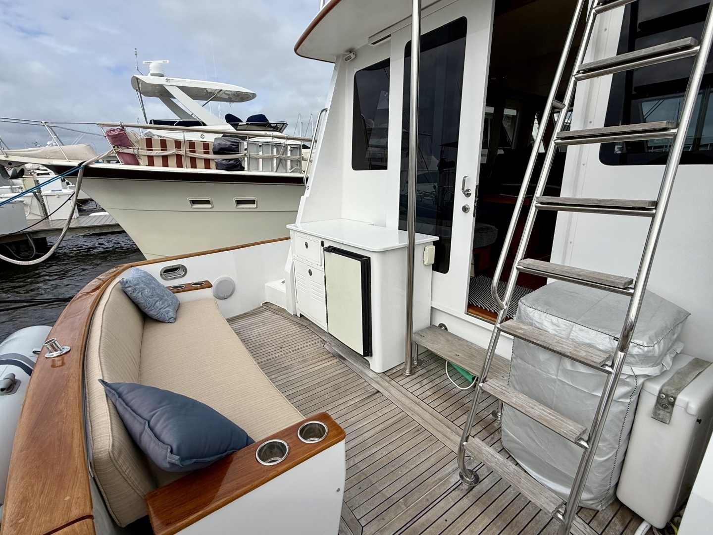 2002 Legacy Yachts 52 - Image 29