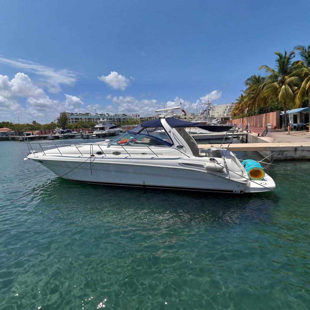 2002 Sea Ray 410 Express Cruiser
