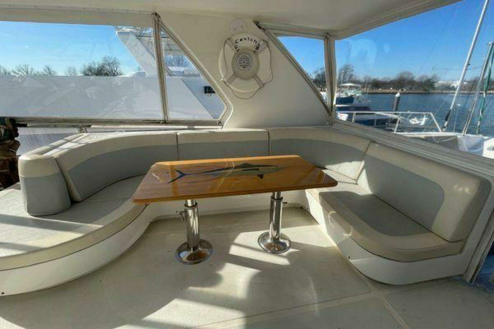 1999 Horizon 70 MY - Image 32