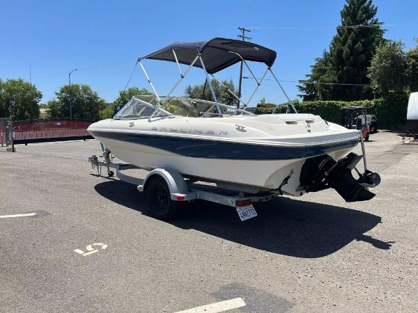 2001 Bayliner 195 Capri - 2