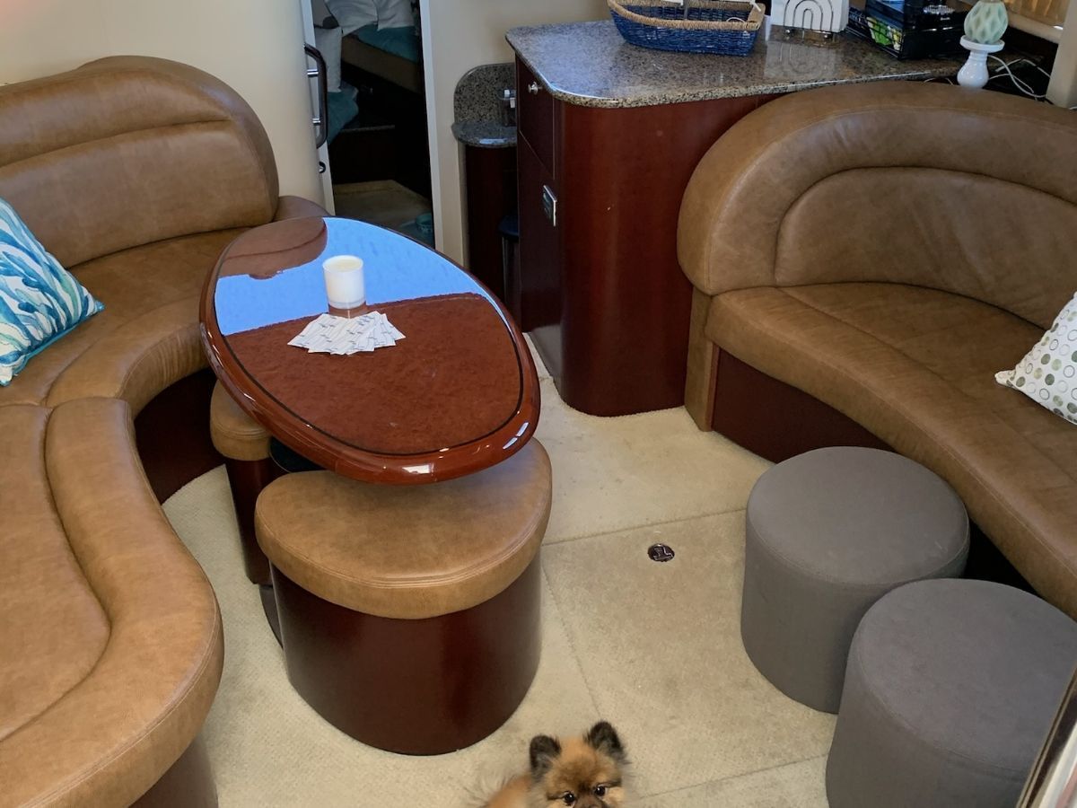 2005 Sea Ray 390 Motor Yacht - 8