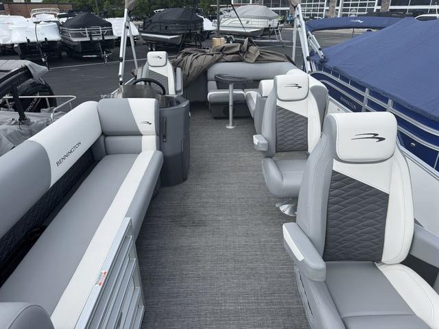 2025 Bennington S L-Bench 22 SL Pontoon - 4