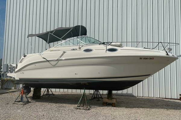 2004 Sea Ray 240 Sundancer