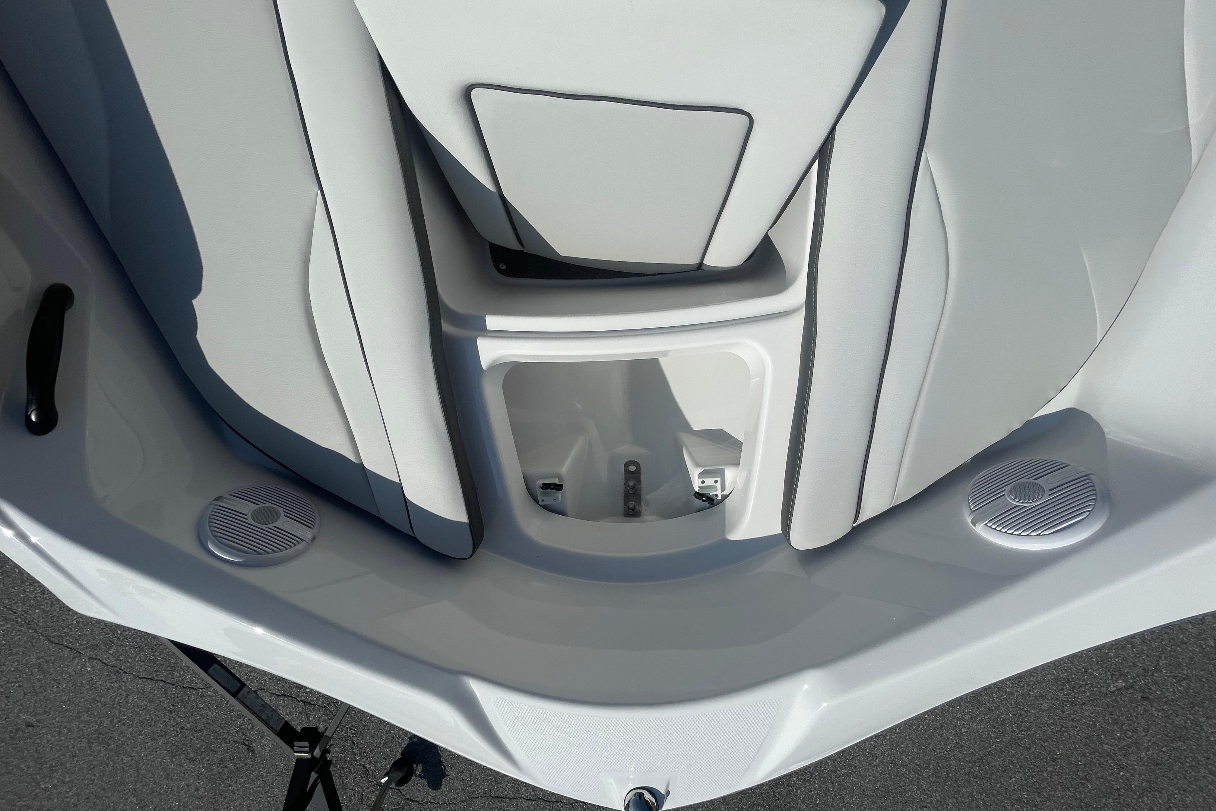 2026 Yamaha AR190 boat interior with speakers and storage compartment.