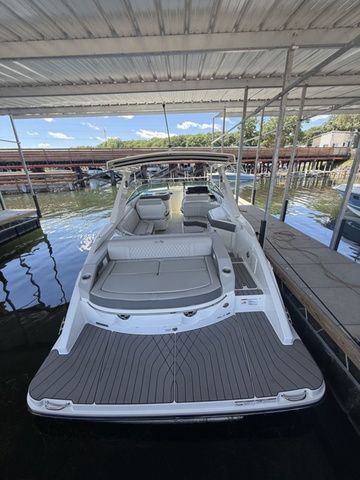 2026 Sea Ray SLX 310 - 16