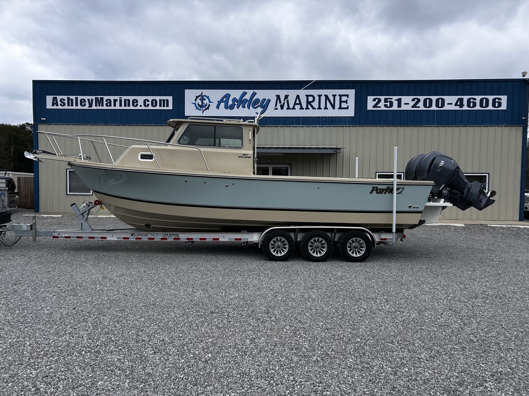 2026 Parker 287 Explorer