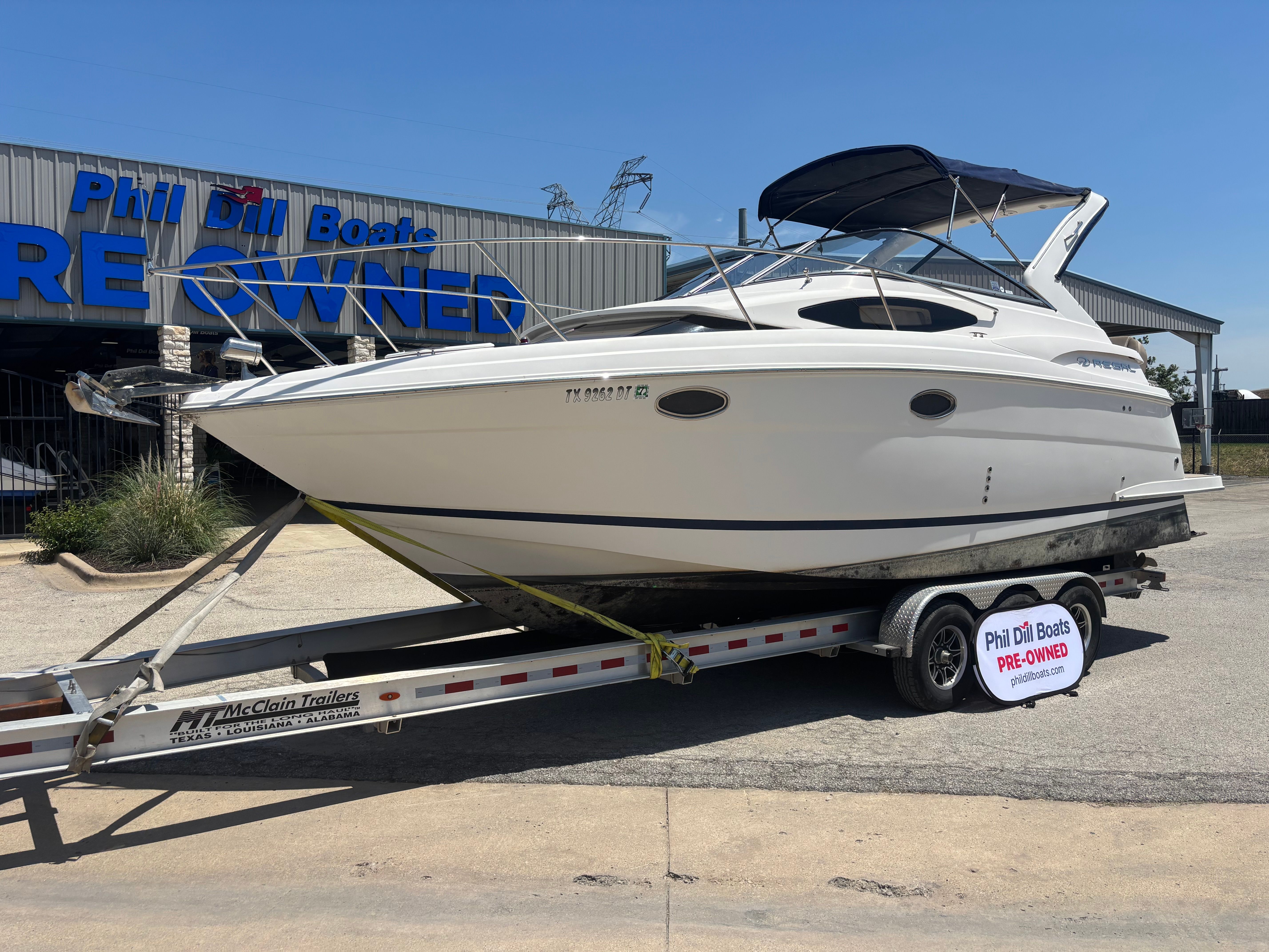 2015 REGAL 30 EXPRESS - Image 3