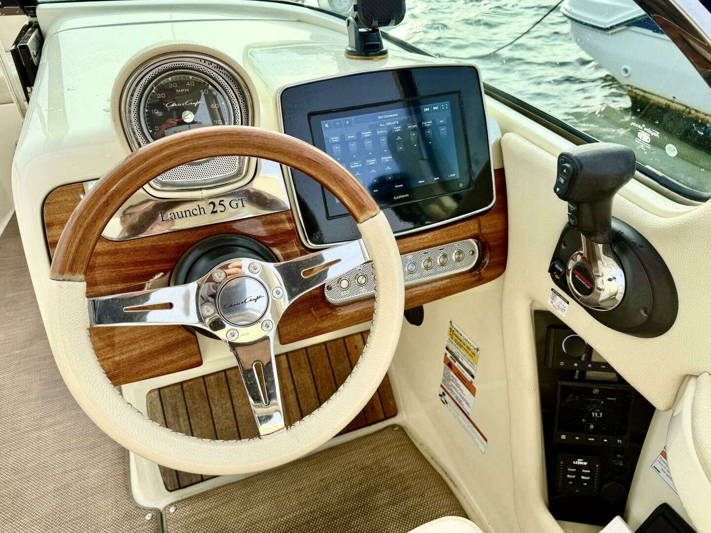 2022 Chris-Craft Launch 25 GT - Image 18
