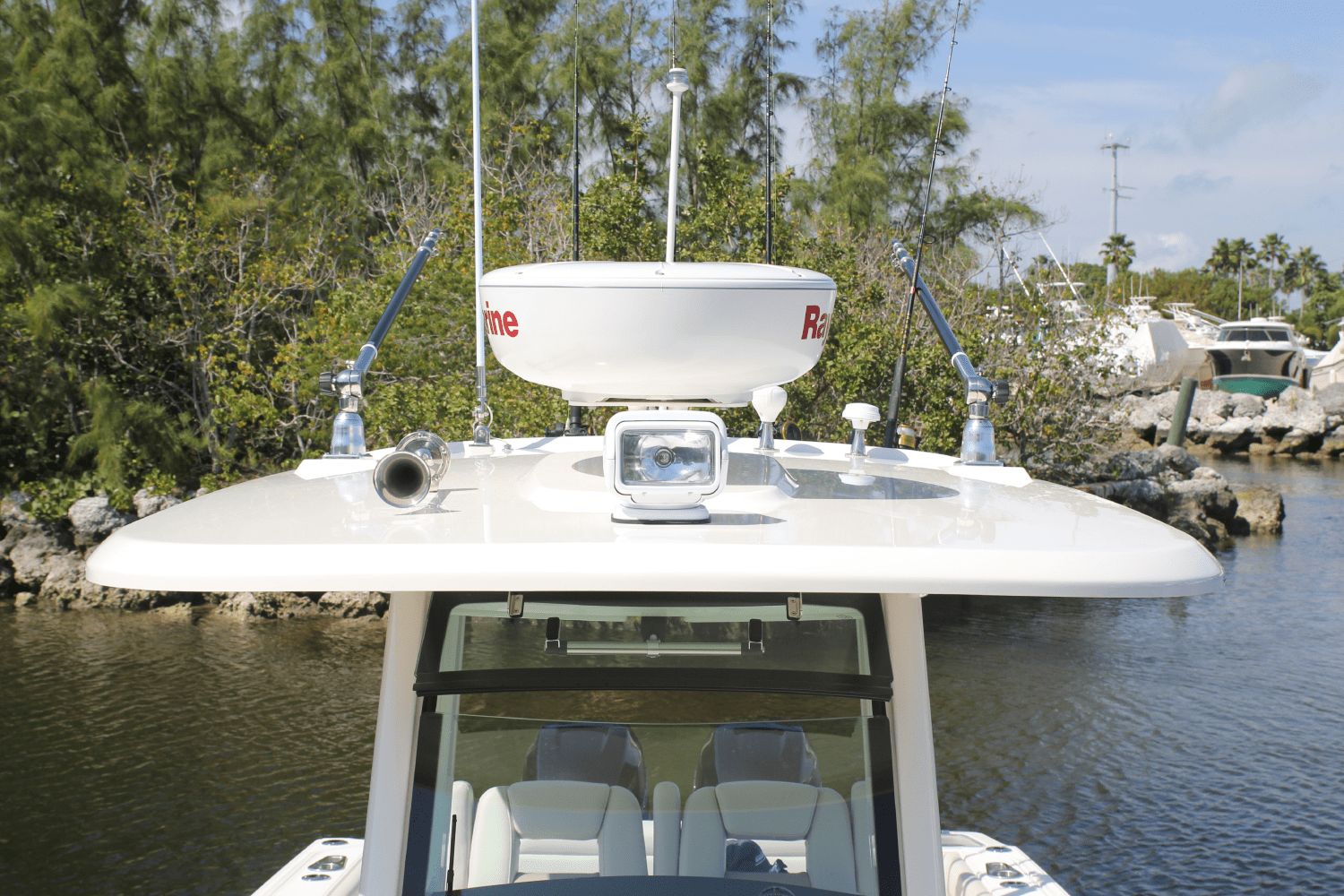 2026 Boston Whaler 280 Outrage - 125