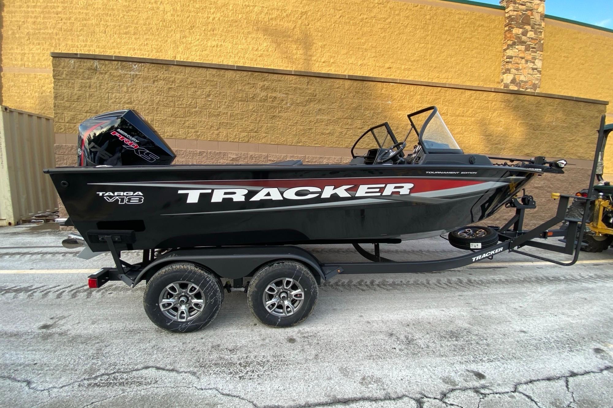 2026 Tracker Targa V-18 Combo