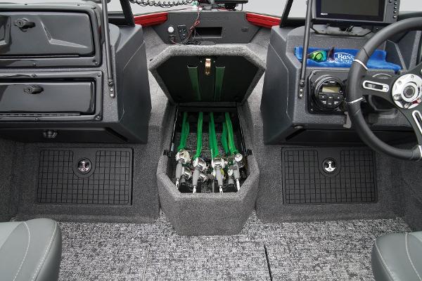 2025 Tracker Targa V-19 Combo - 31