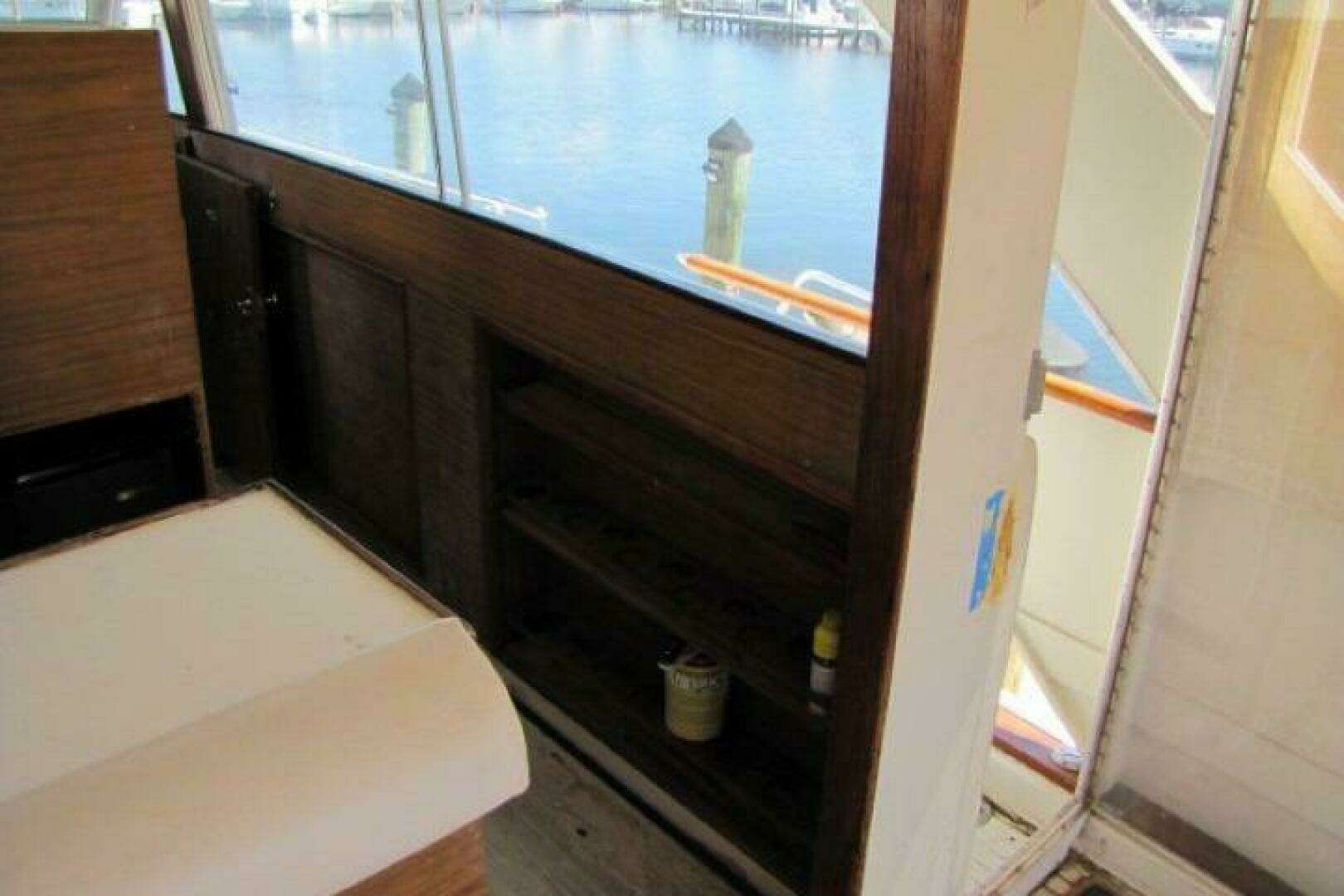 1973 Chris-Craft 55 Commander - Image 16
