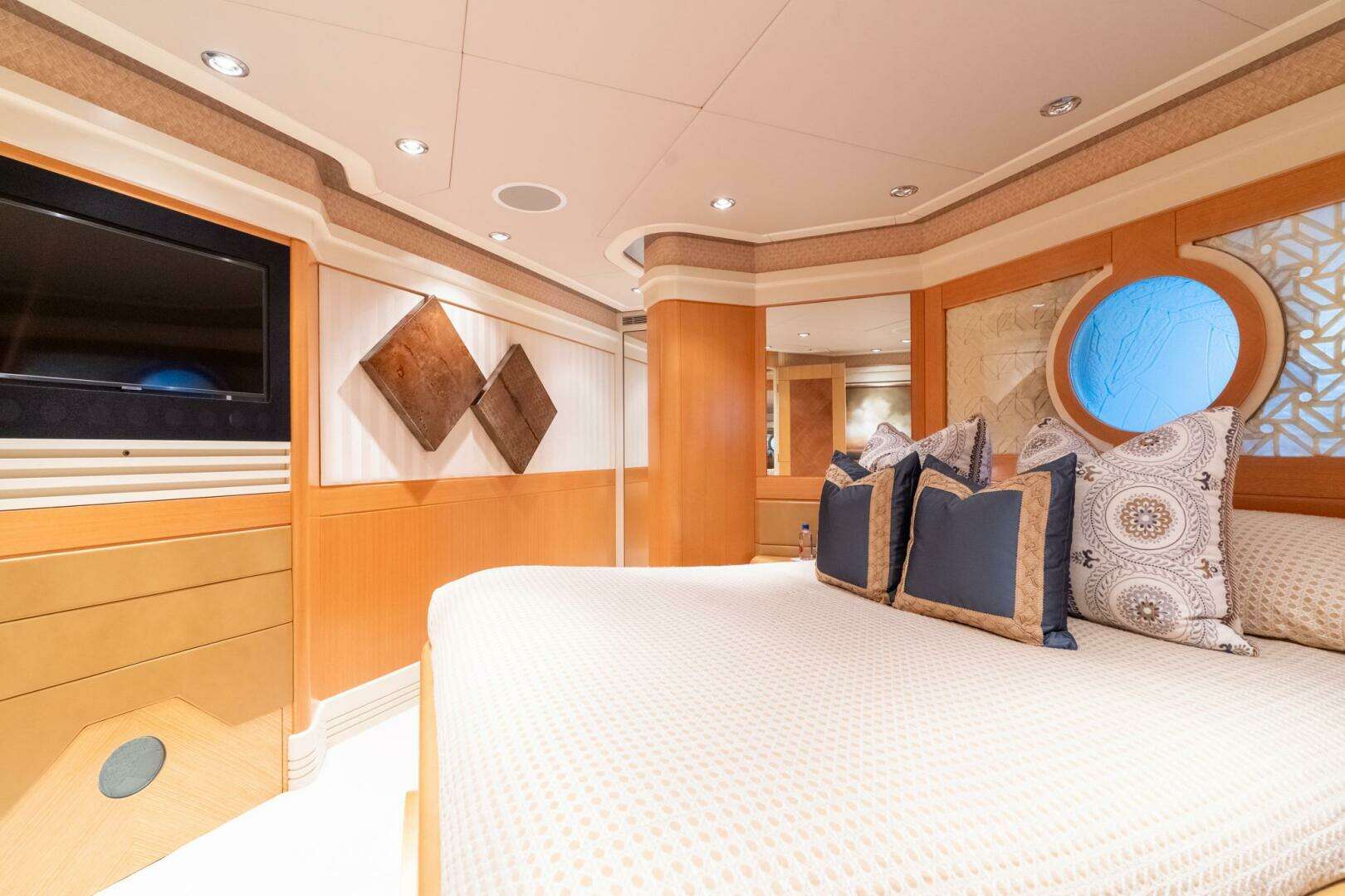 2001 Delta Marine Tri-Deck - Image 80