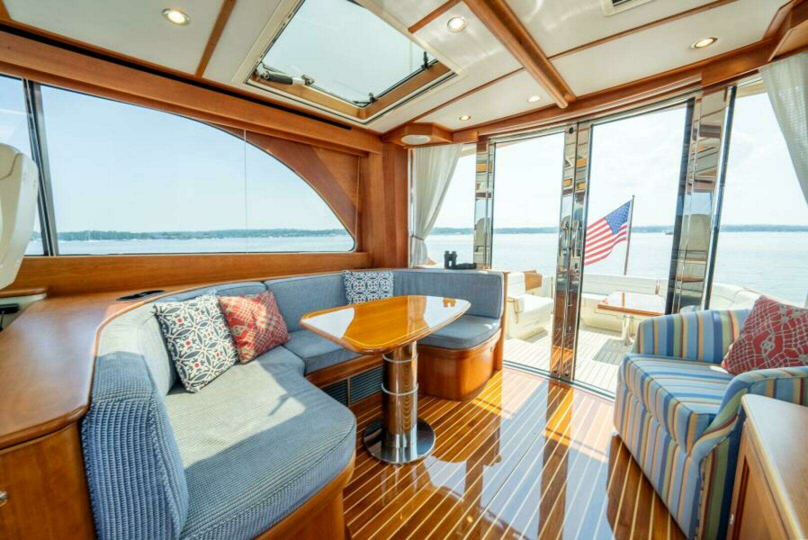 2012 Hinckley Talaria 48 - Image 15
