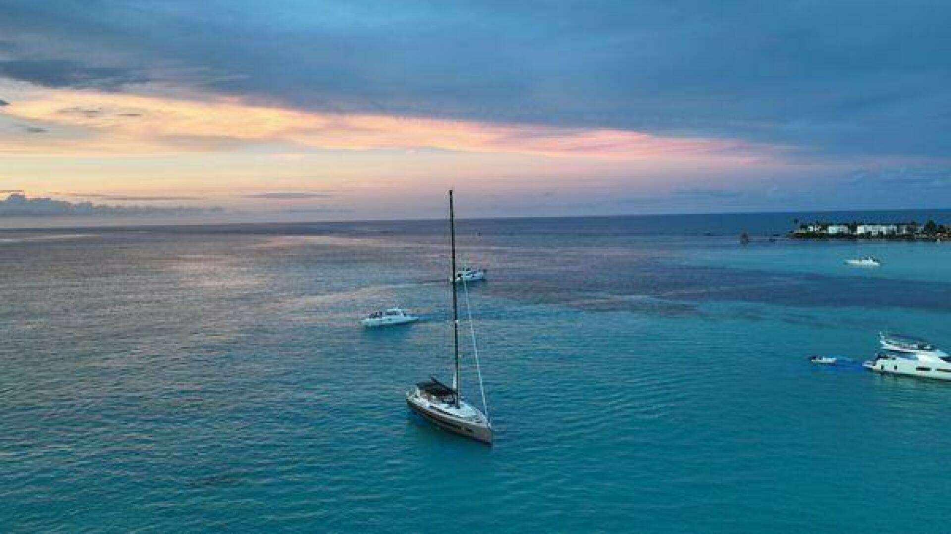 2022 Beneteau Oceanis Yacht 62 - Image 7