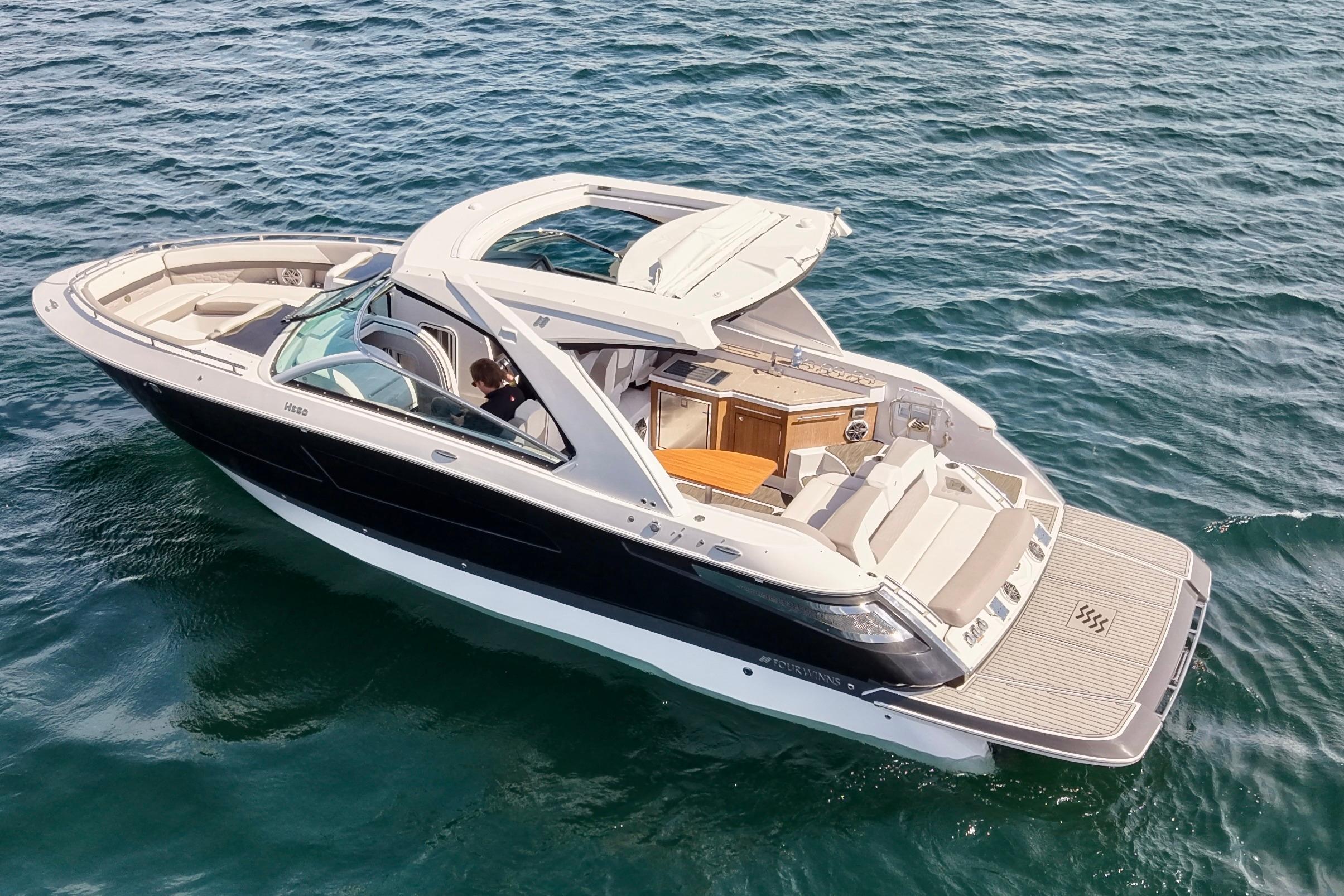 2018 Four Winns H350