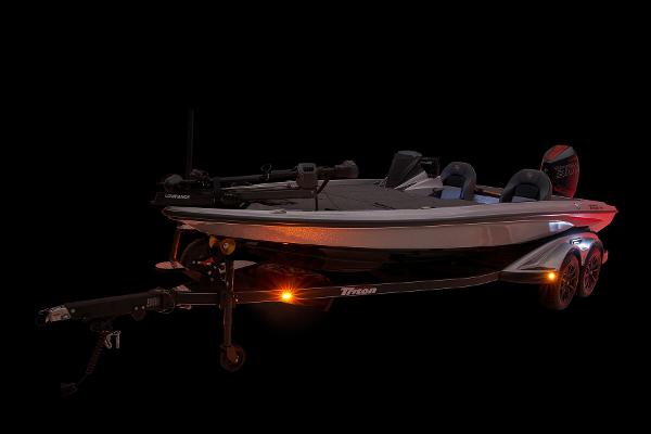 2026 Triton 21XP Patriot - 83