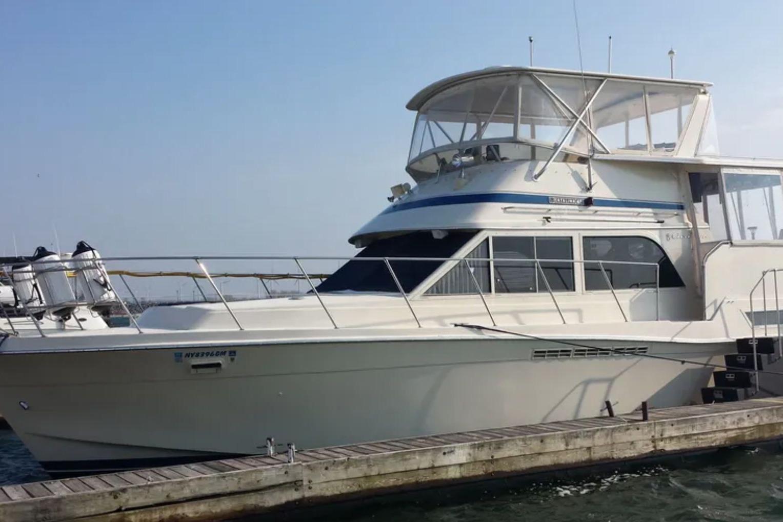 1987 Chris-Craft 427 Catalina