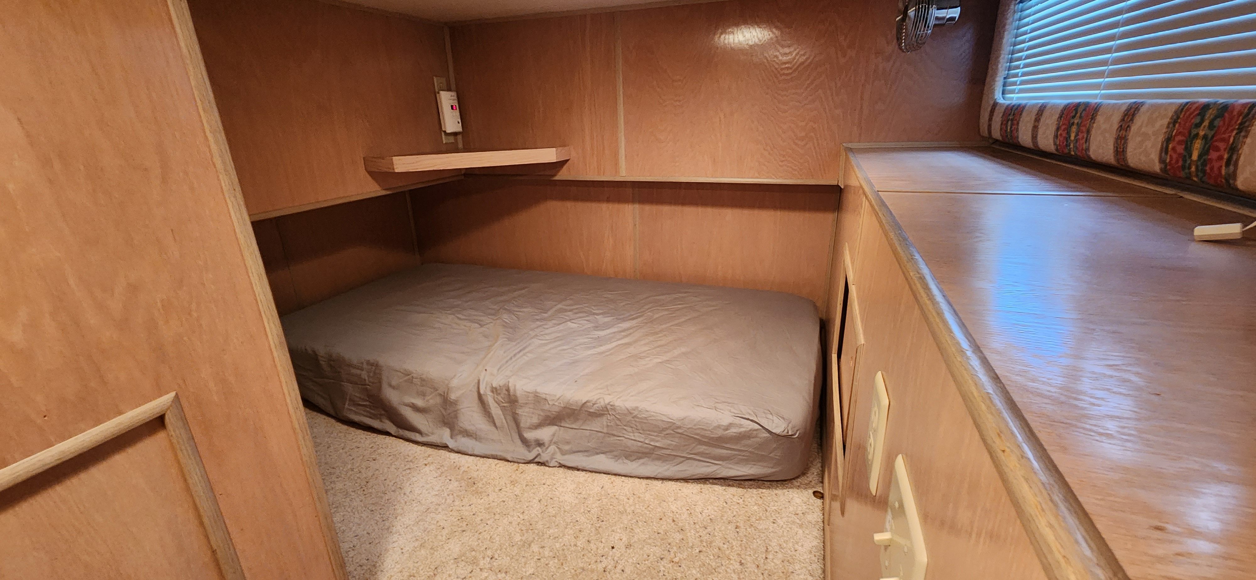 1996 Sumerset Houseboat - 27